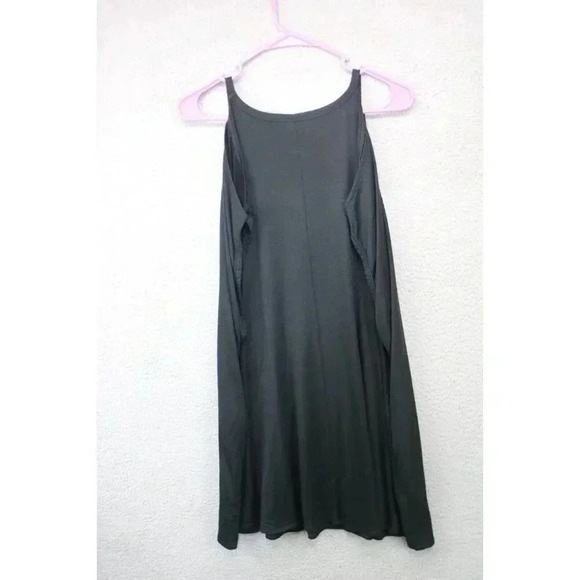 Robin Piccone Black Cover-up-Beachy-Size Medium - Picture 7 of 8